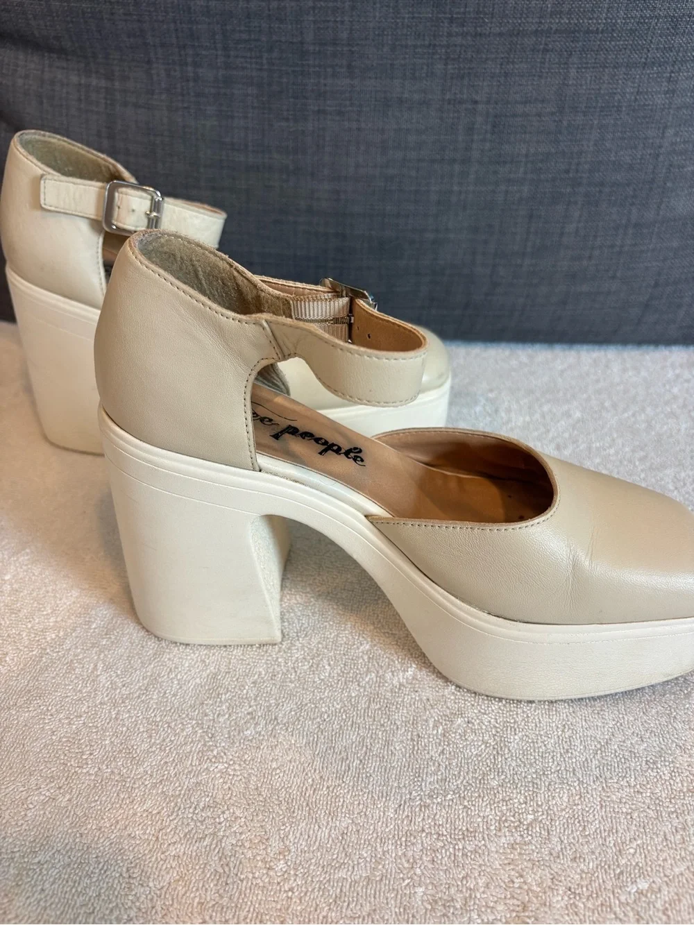 Free People Gwen Leather Mary Jane Platform Heels Moonlight White Sz 7